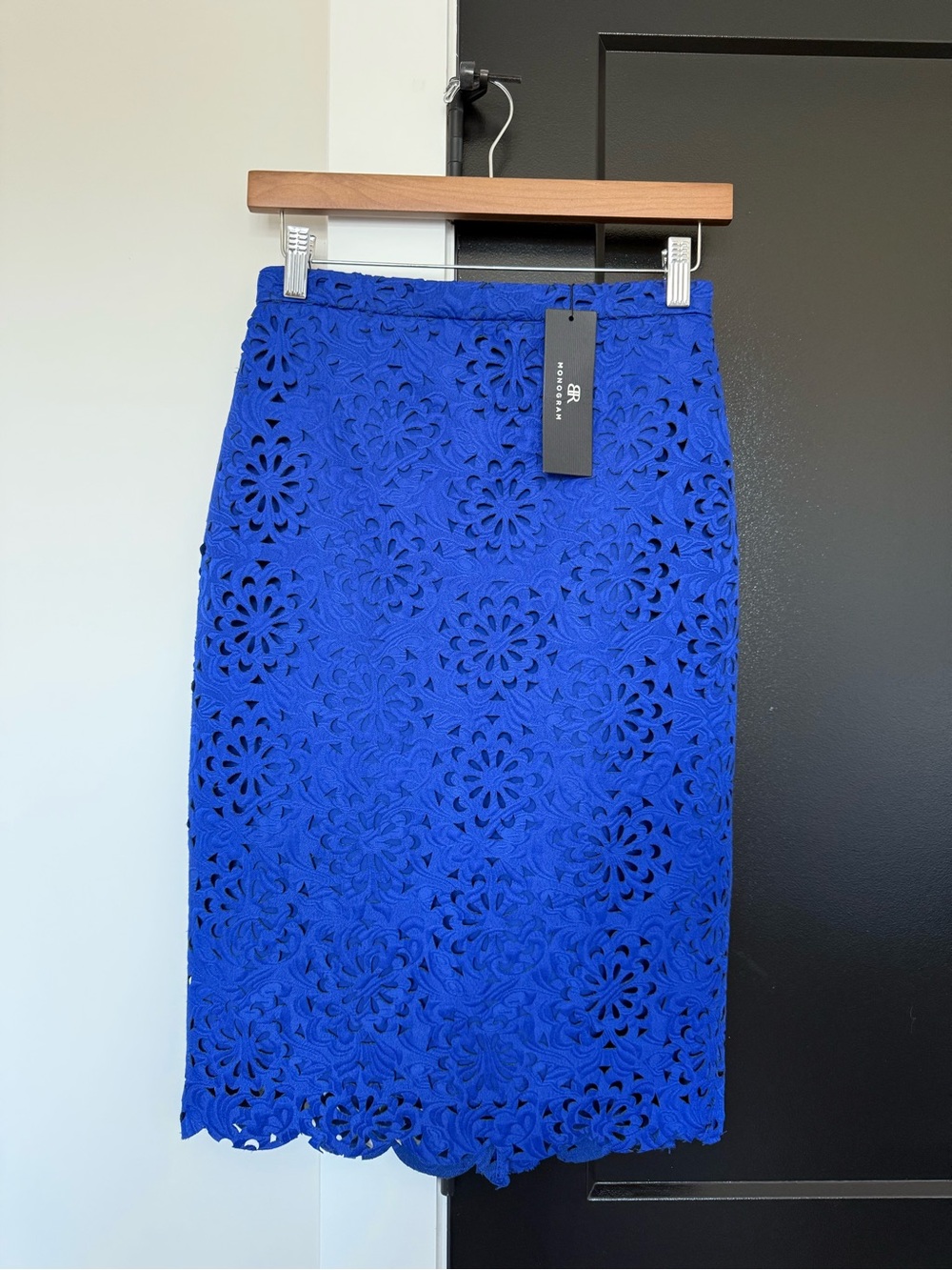 Banana Republic Monogram Cobalt Blue Floral Lace Pencil Skirt NWT